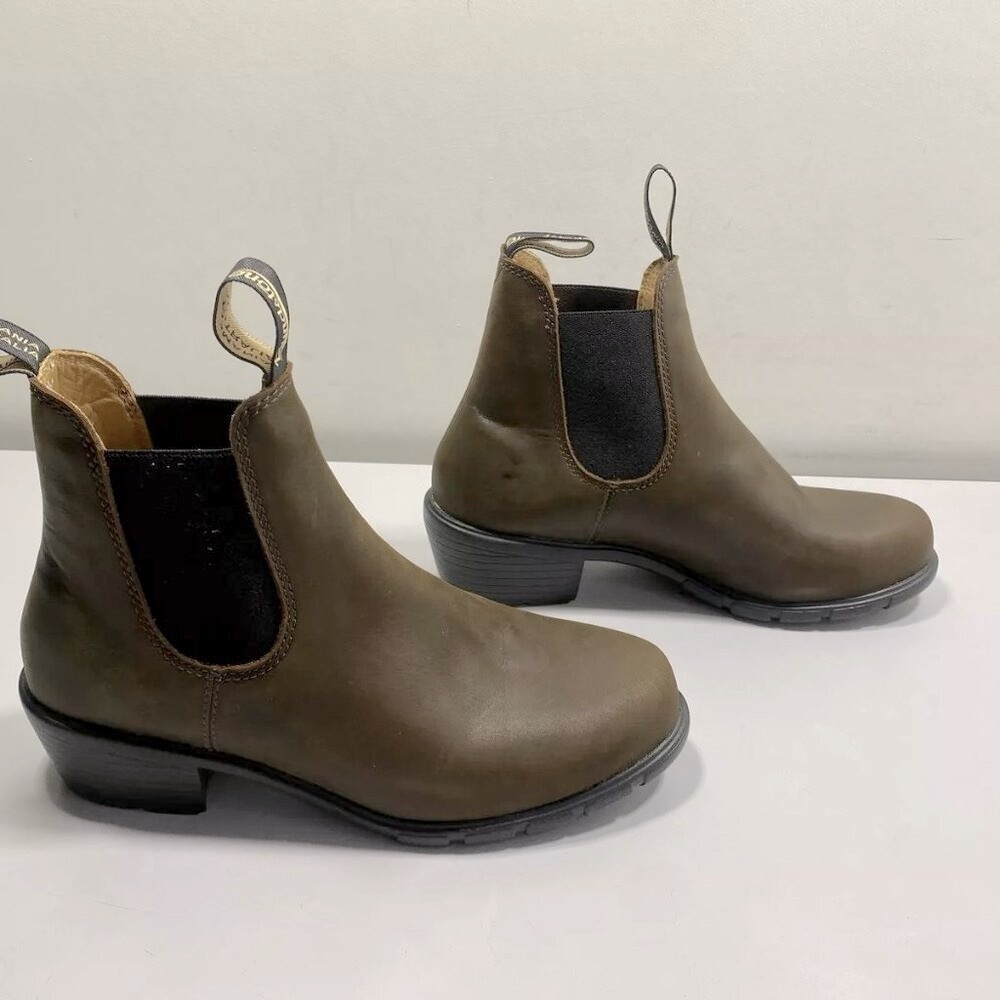 NEW BLUNDSTONE Womens Elastic Sided Heel Boots Size 9 Pull-On Chelsea  Brown